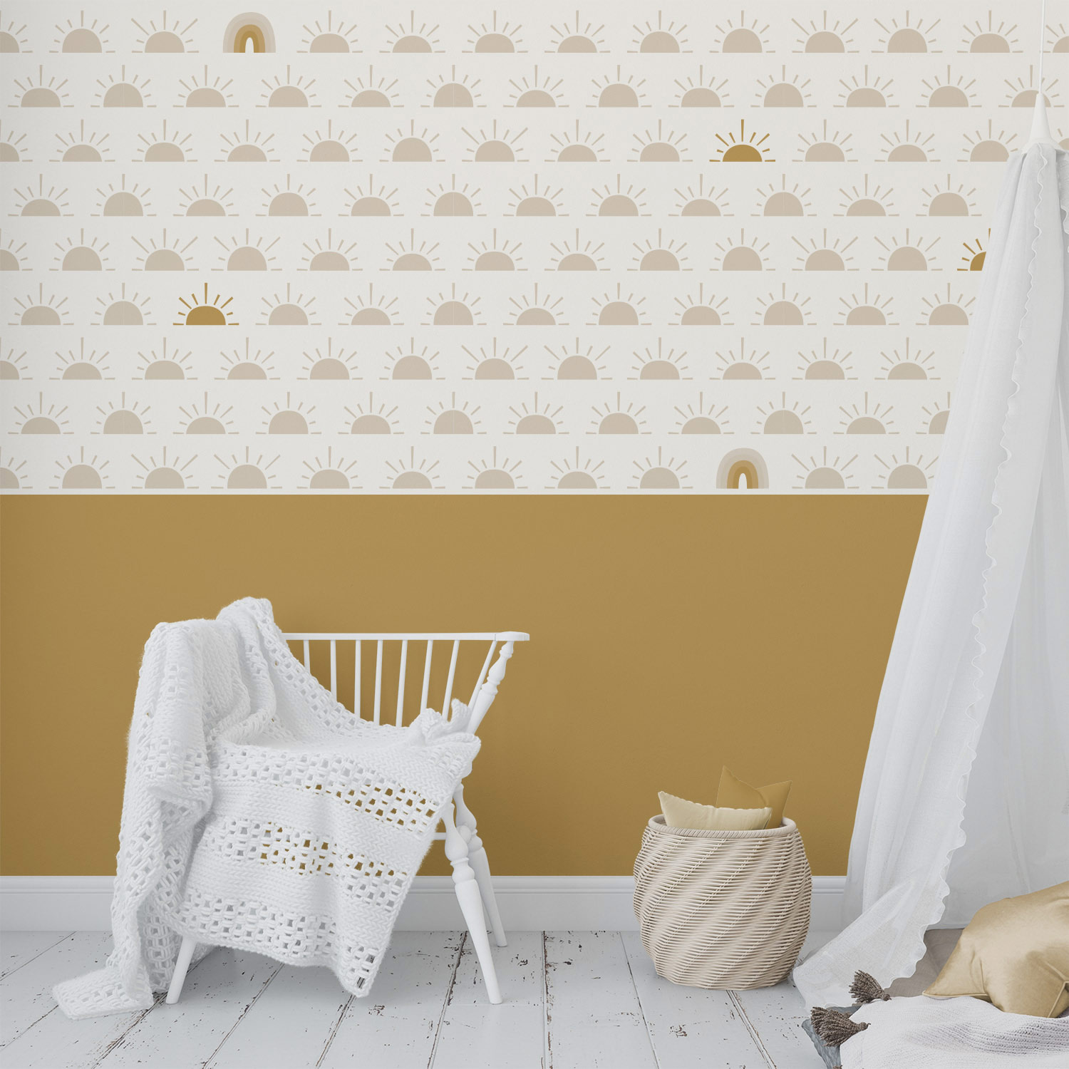 Baby behang neutraal met zonnetjes en regenboogjes in babykamer