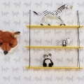Behang met dieren en muurdecoratie voor kinderkamer.