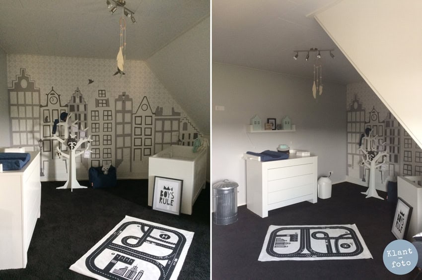 Voorbeeld van fotobehang in een kinderkamer met schuin dak van een van onze klanten