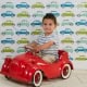 Behang, kinderbehang met auto's in blauw, groen en grijs.