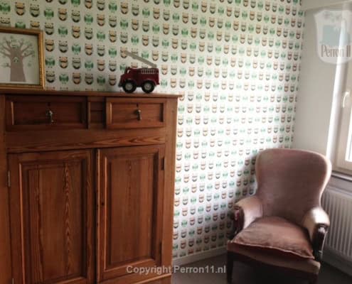 Behang met uiltjes, kinderbehang voor kinderkamer.