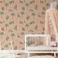 Behang met tijgers, palmbomen en woorden voor kinderbehang.