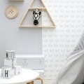 Kinderbehang met dierenmotief in kinderkamer.