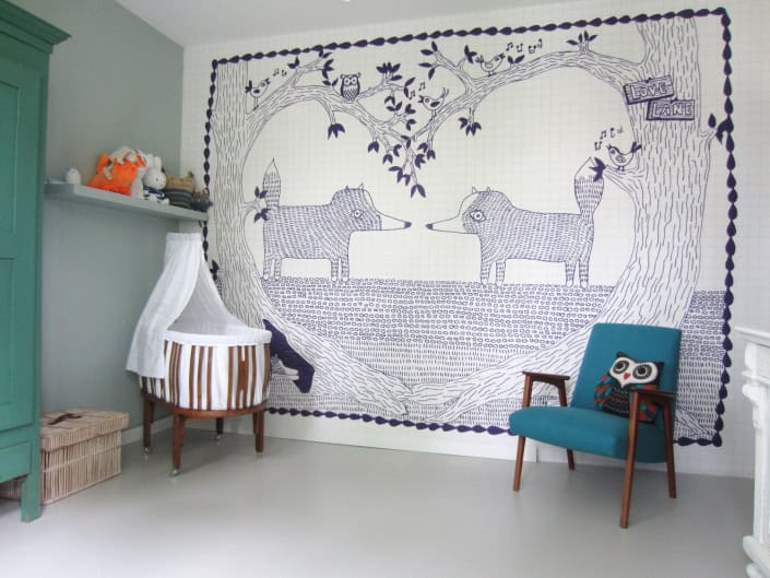 Kinderkamer muurdecoratie met dieren Behang, kinderbehang met dieren en bomen in kinderkamer.