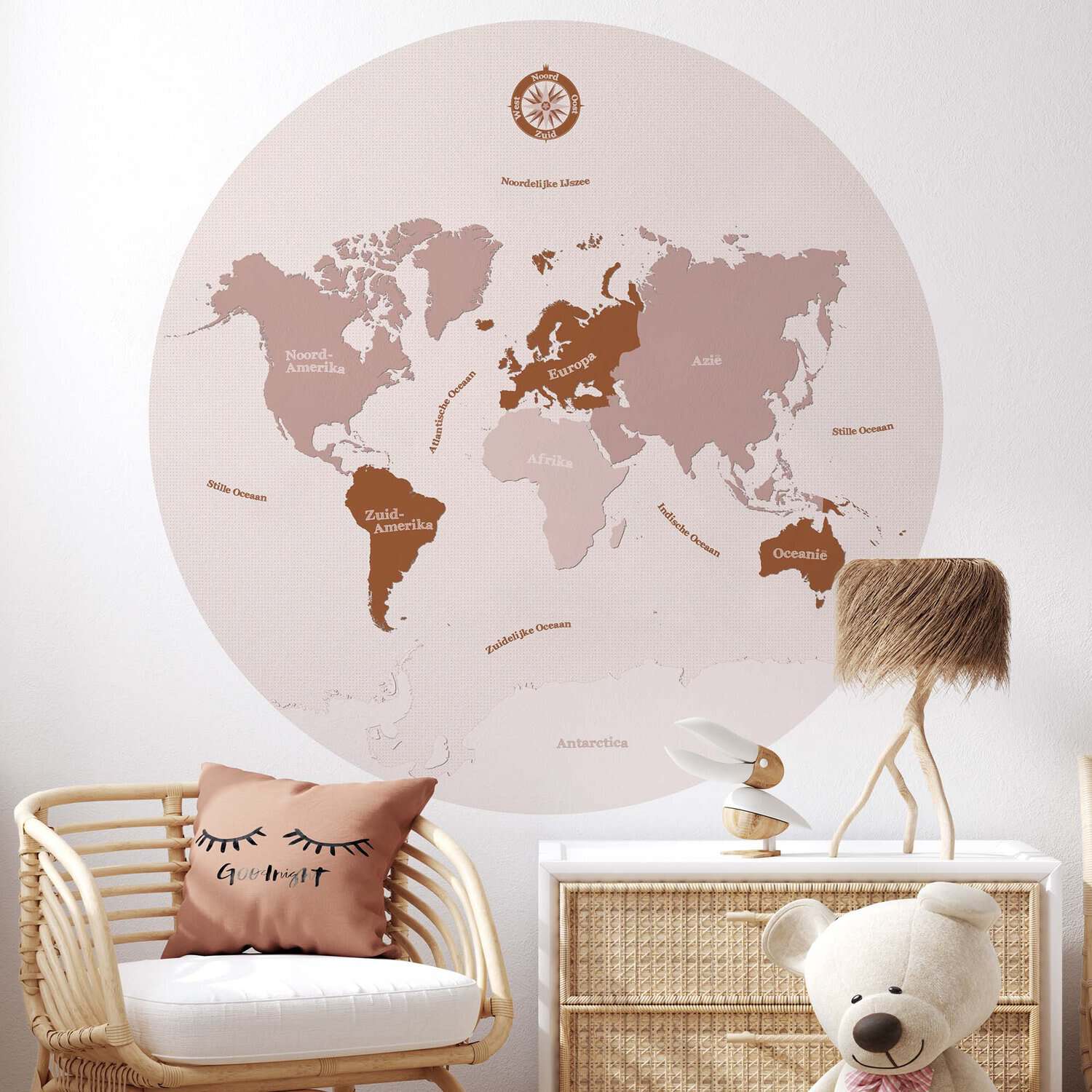 Behang met wereldkaart, kinderbehang, in kinderkamer.