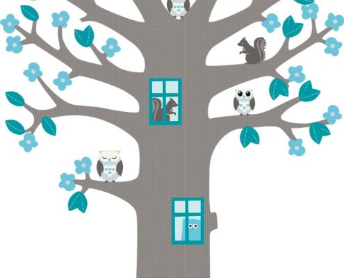 Behang, kinderbehang met boom en uiltjes in blauw en grijs.