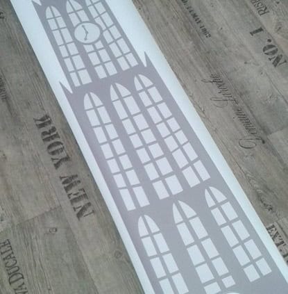 Behang, kinderbehang van de Domtoren Utrecht.
