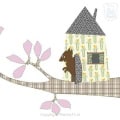 Behang, kinderbehang met huis, boom en dier in pastelkleuren.