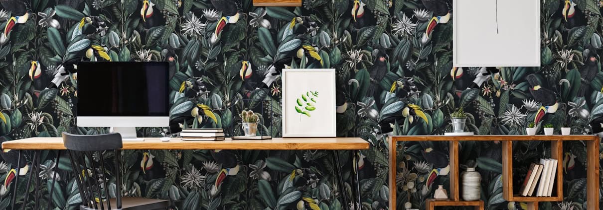 Behang, kinderbehang met jungleprint in kinderkamer.